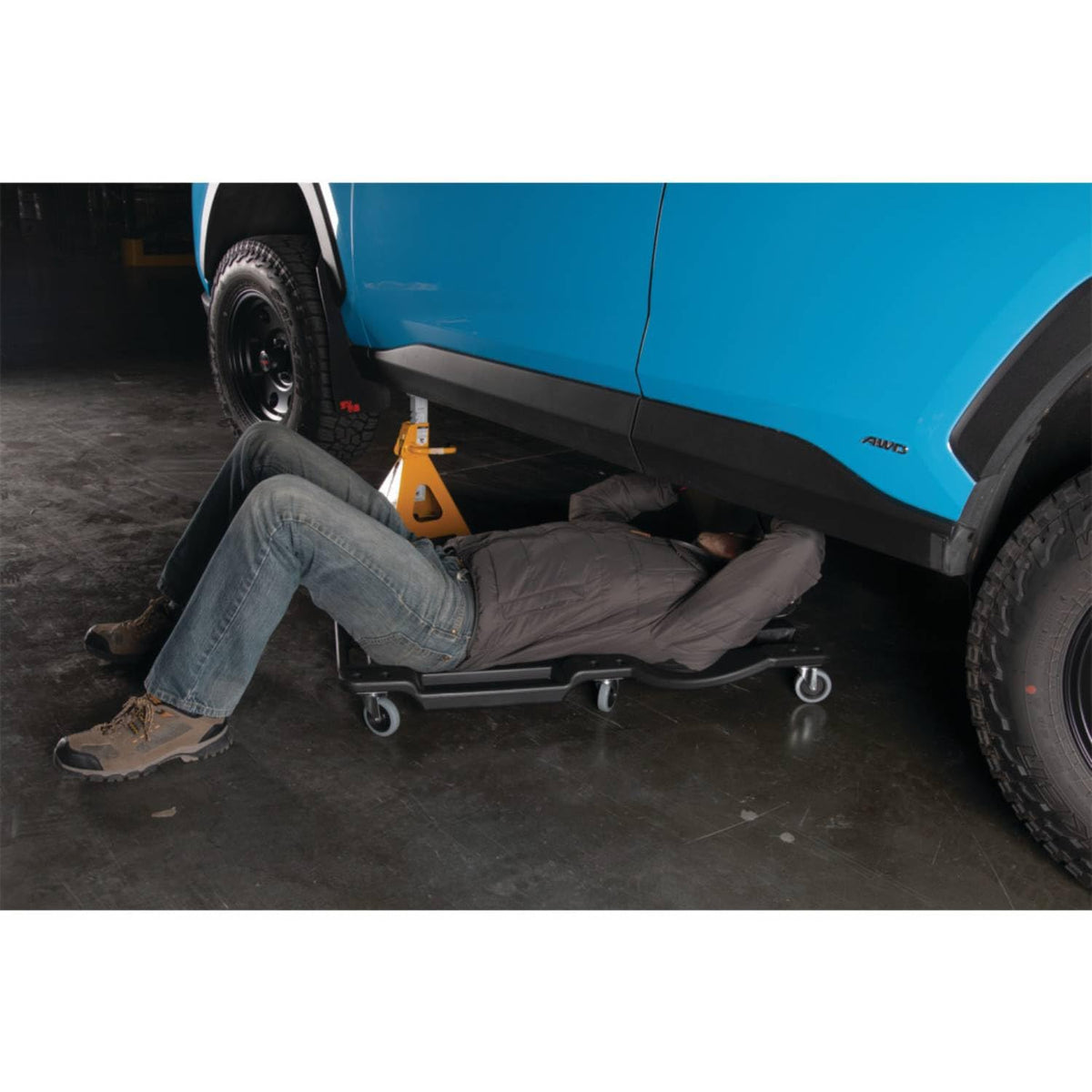 40" Plastic Creeper with 6 Casters X9081