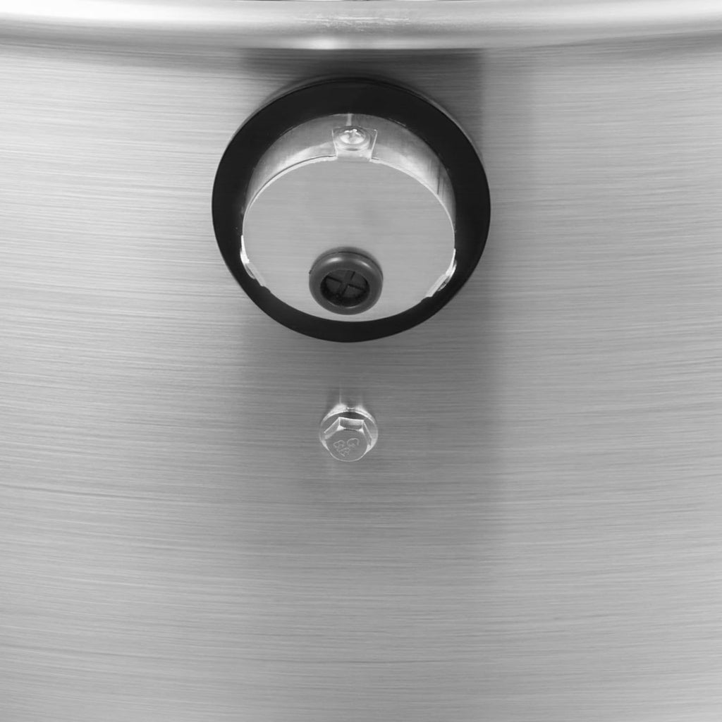 Commercial Kitchen Exhaust Fan 2109 CFM 0.75HP W24943