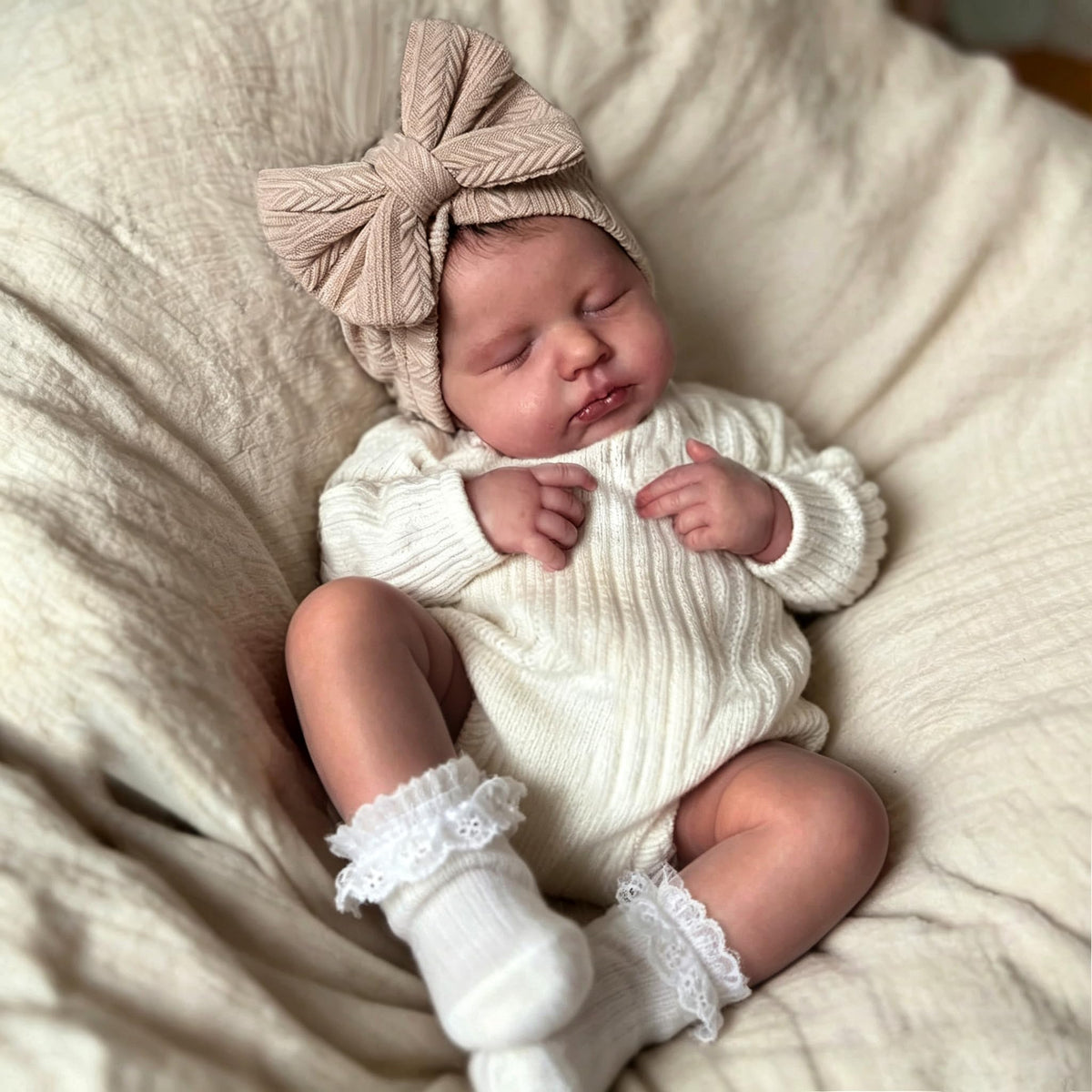 20 in Lifelike Reborn Baby Dolls with Accessories Q3088