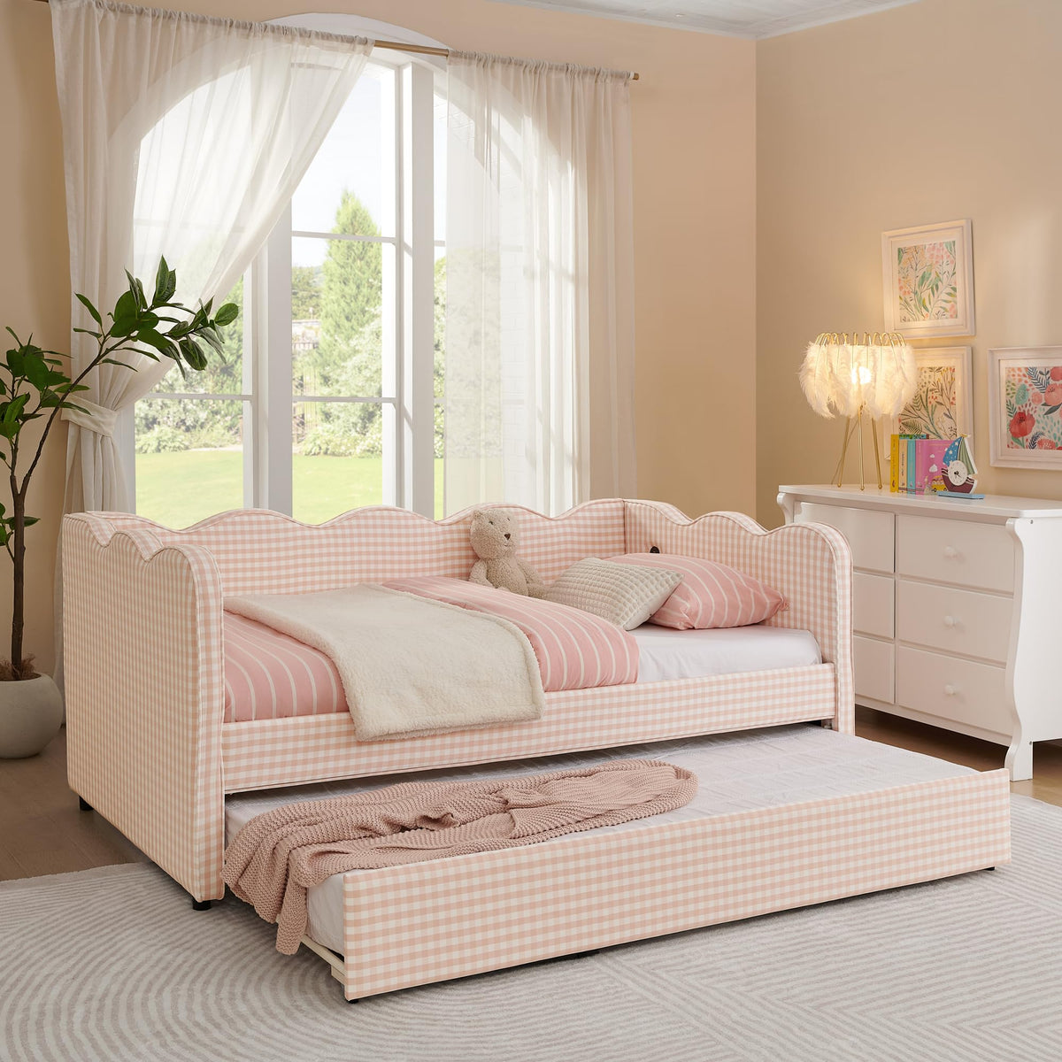 Pink Twin Size Gingham Daybed with Trundle A570